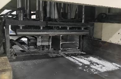 Cut the raw materials according to the size required by the customer